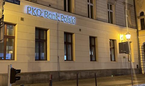 Kolejne cięcie stawki w PKO BP. Obniżka na lokacie na nowe środki