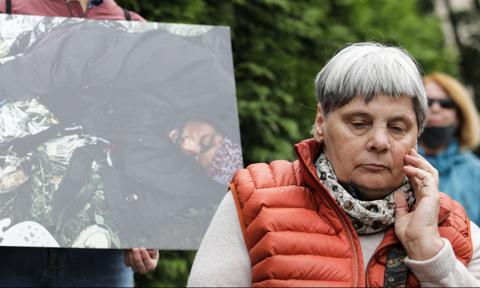 Lasy Państwowe kontra Janina Ochojska. Polscy leśnicy usuwali ciała zmarłych imigrantów?