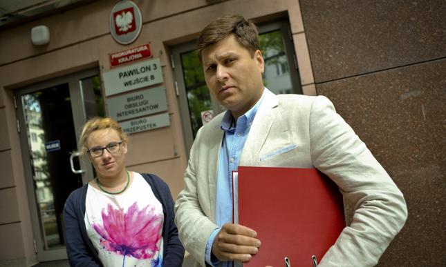 Radca prawny Marta Szeja-Dmowska i Artiom Bujan, założyciel grupy poszkodowanych na Facebooku składają wniosek obciążający Getback