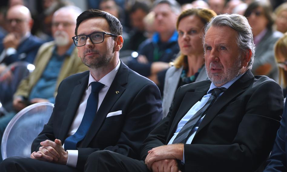Jak Daniel Obajtek uzależnił Orlen od firmy najbogatszego Polaka