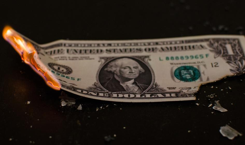 Dolarowa katastrofa i kłopoty amerykańskich obligacji