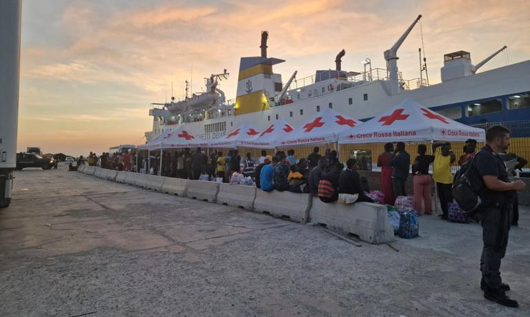 Des milliers d’immigrants sont arrivés à Lampedusa.  « La situation est tragique, dramatique, apocalyptique »
