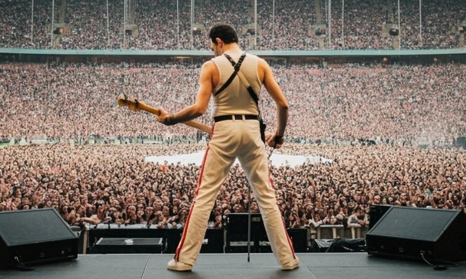 Pachnie dymem i kosztuje fortunę. Notatnik Freddiego Mercury'ego hitem londyńskiej aukcji