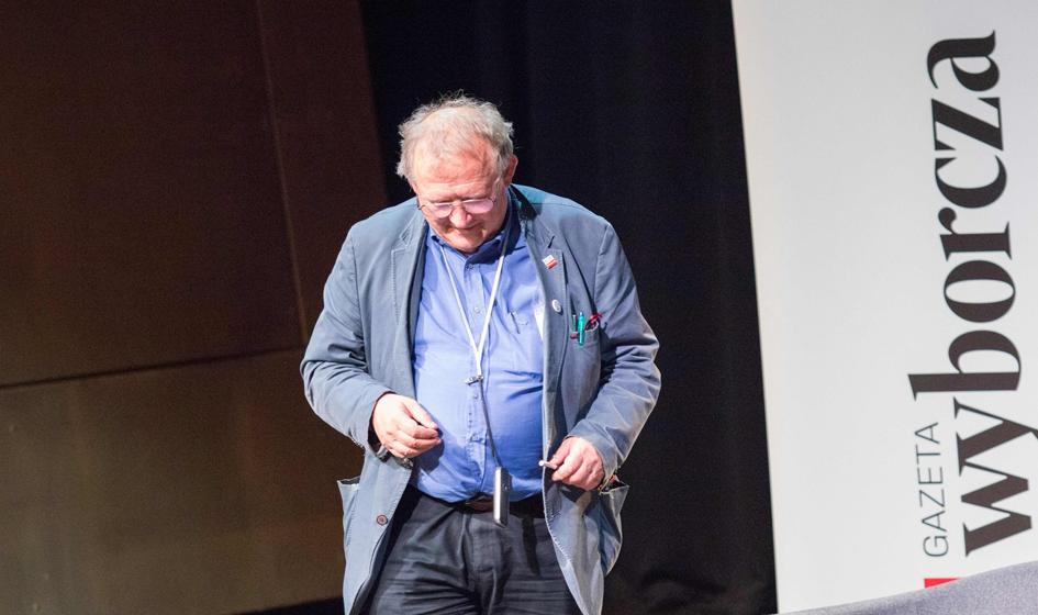 Sprzedaż dzienników w październiku spadła rdr o 12 proc. do 658,05 tys. sztuk - ZKDP