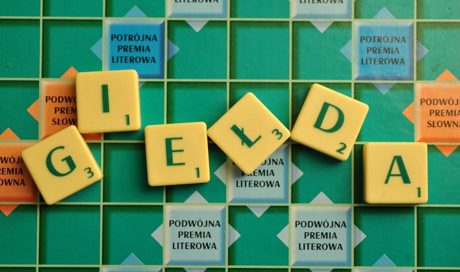 Z rynku nieruchomości na giełdę? Domy maklerskie za darmo doradzą, w co zainwestować