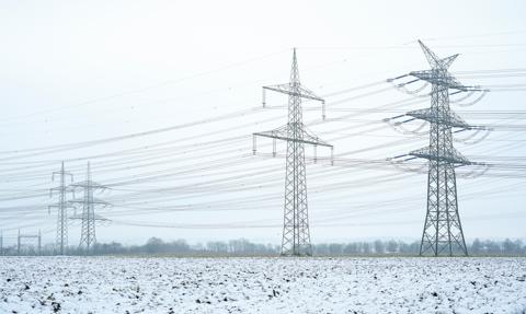 Zima przetestowała polską energetykę. System wytrzymał, dzięki współpracy OZE i węgla