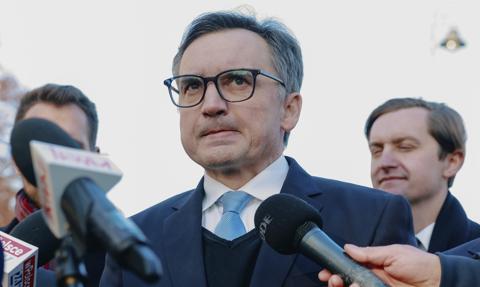 Ziobro przeprosił °Ś. Wcześniej sugerował, że fundacja otrzymała 40 mln zł od Tuska