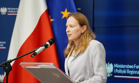 Prawie milion podpisanych umów na 165 mld zł. Rząd chwali się przyspieszeniem w KPO