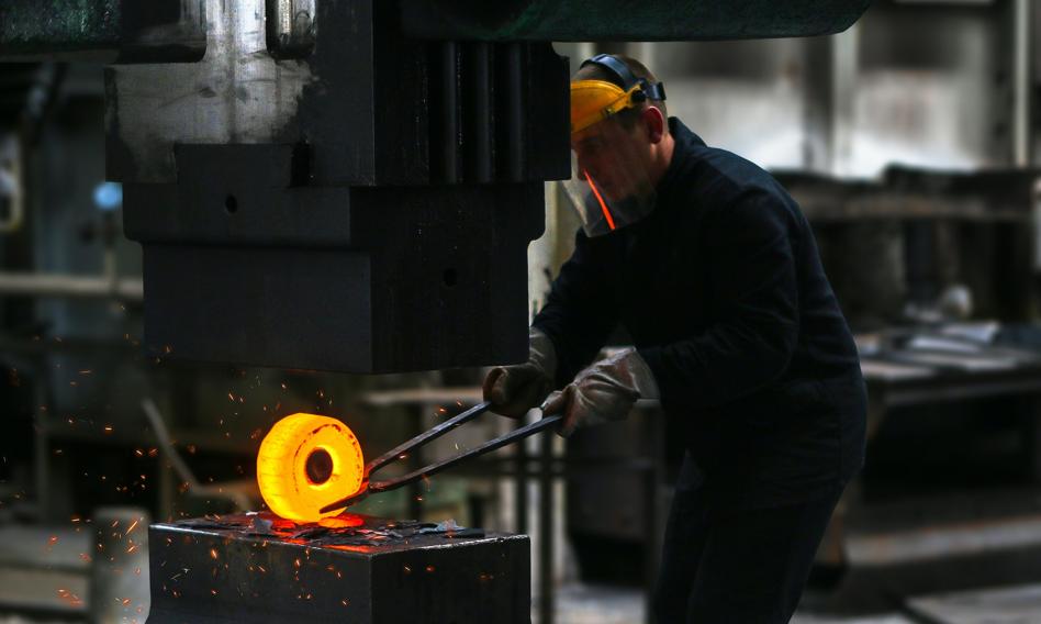 Branża przemysłowa wciąż pod kreską. Zadłużenie przekroczyło 1 mld zł