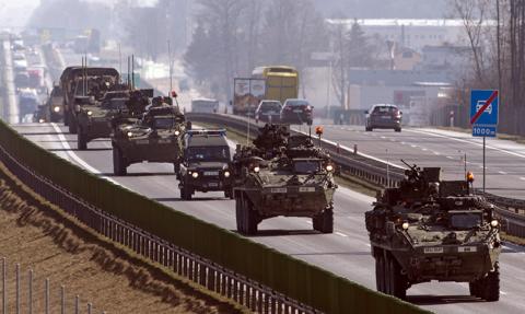 USA tną siły w Europie, ale oszczędzą Polskę? Vance wyjaśnia
