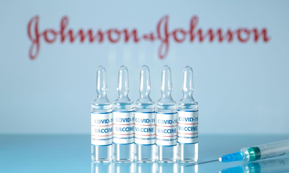 EMA rozpoczęła badanie przypadków zakrzepów krwi po podaniu szczepionki Johnson & Johnson