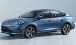 Chińczycy rzucają rękawicę corolli i octavii. Nowy model już w salonach