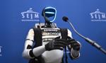 Robot humanoidalny w polskim Sejmie. Nazywa się Edward Warchocki i wygłosił "orędzie"
