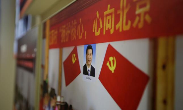 Xi: Socjalizm to dla Chin jedyna droga