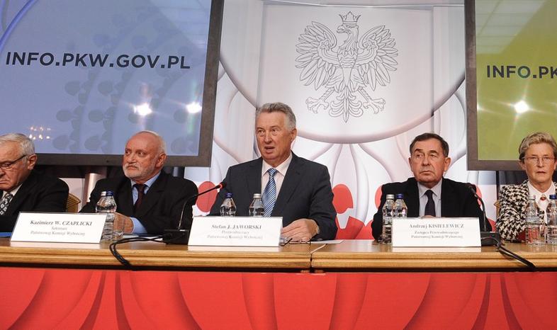 PKW: liczenie głosów może potrwać nawet do środy