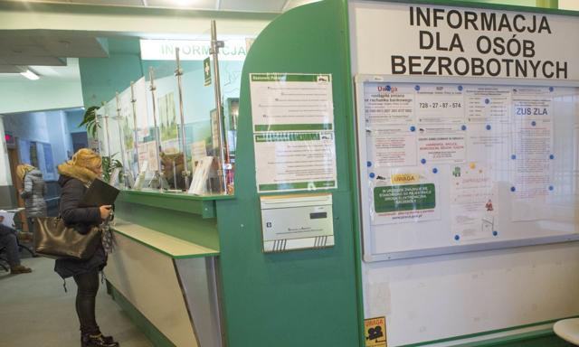 Nietypowy wzrost stopy bezrobocia. Czy powinniśmy się martwić o rynek pracy?