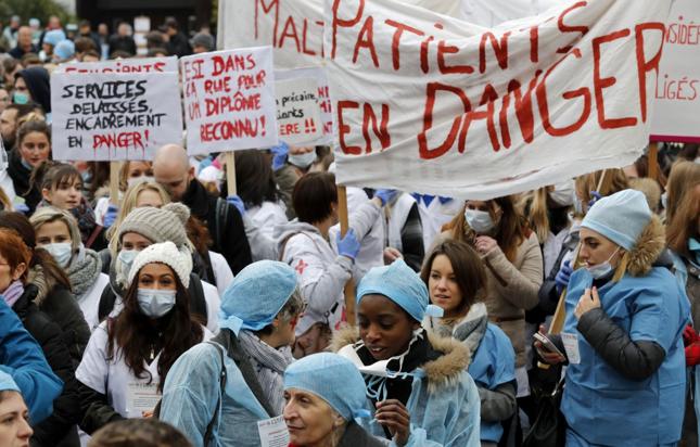 Francja: protesty pracowników szpitali, chcą "ludzkich warunków"