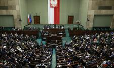 Tyle poseł ma "na pasku". Pensja i dieta to ponad 18 tys. zł brutto