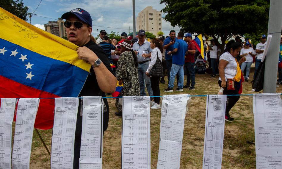 Napięcia na linii Wenezuela - Argentyna. Maduro poszukuje lidera opozycji