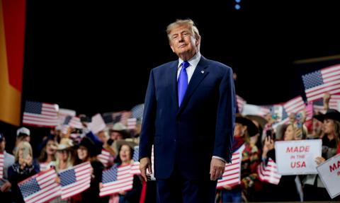 Trump zmienia mapy i nazwy. Ekspert: To przekaz o amerykańskiej sile