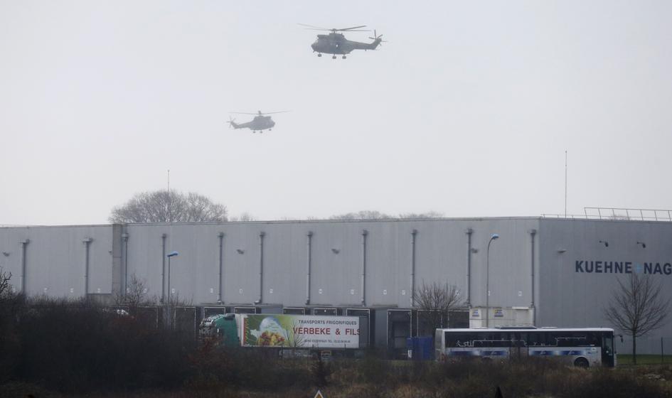 Francja: zamachowcy mają być zneutralizowani