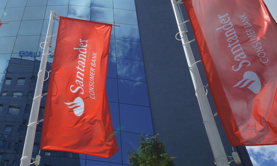 Wyniki Santander Bank Polska w IV kw. 2022 roku vs. konsensus PAP (tabela)
