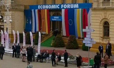 Czy supernadzór jest potrzebny?