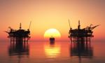 Ceny ropy naftowej lekko rosną. Rynek obserwuje wizytę Blinkena na Bliskim Wschodzie
