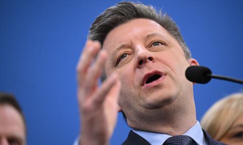 PiS murem za Dworczykiem. "Te zarzuty są kuriozalne"