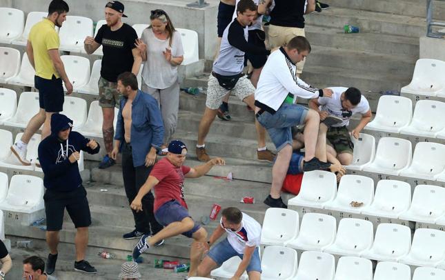 Rosja: afera dopingowa i bijatyki kibiców na Euro 2016 to część antyrosyjskiej kampanii