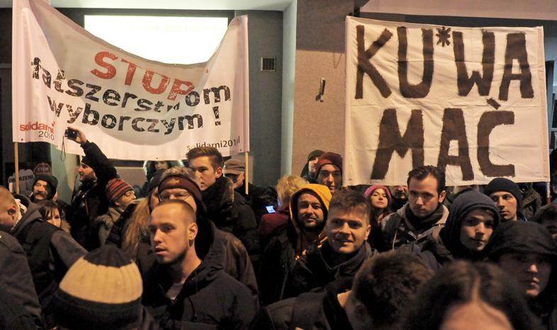 PKW: nie zapraszaliśmy osób, które później okupowały siedzibę Komisji