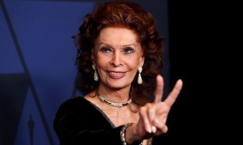Wybory we Włoszech. Sophia Loren czy Drupi - oryginalni kandydaci na prezydenta na kartach do głosowania