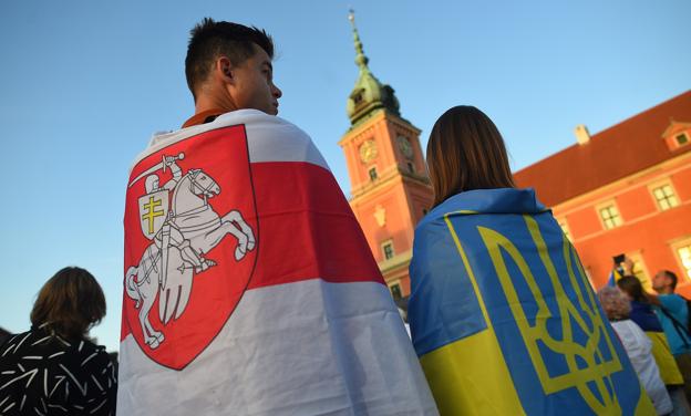 Ukraińcy i Białorusini kupują coraz więcej mieszkań w Polsce
