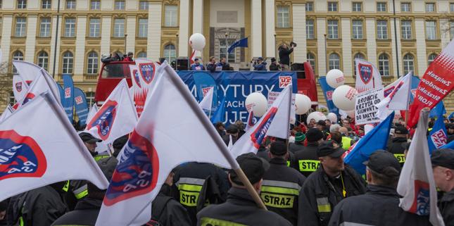 PiS i Kukiz'15 za odrzuceniem projektu Nowoczesnej dot. związków zawodowych