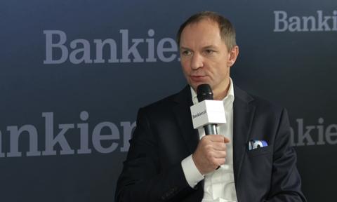 Fundusze aktywne wciąż górą, ale ETF-y rosną w siłę