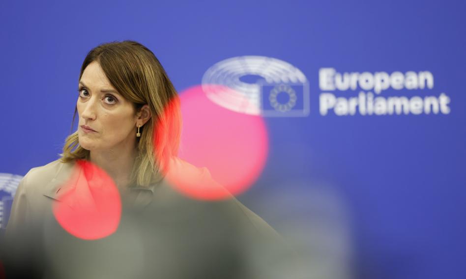 UE wyciągnie asy z rękawa. "Dojdziemy do prawodawców w USA własnymi kanałami"