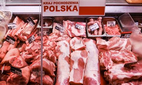 Mięso w odwrocie? Polacy wydają mniej na mięso i wędliny