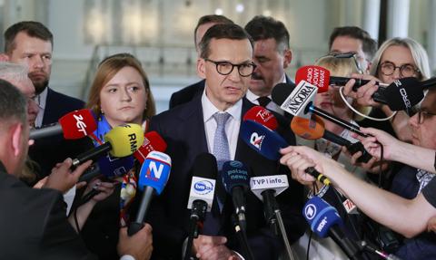Rozwój Plus tuż pod progiem. Ugrupowaniu byłego premiera zabrakłoby 0,1 proc.