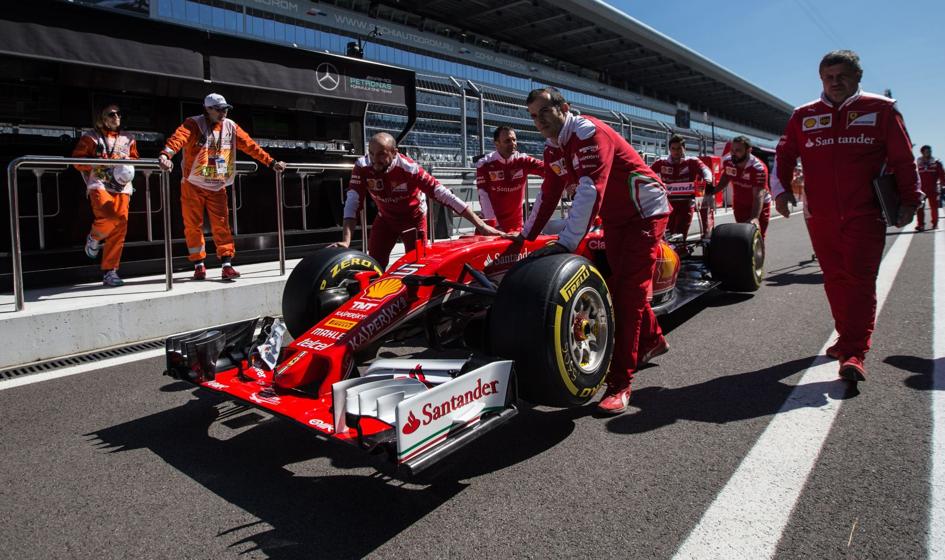 Jaka kasa drzemie pod maską bolidów F1? [Quiz]