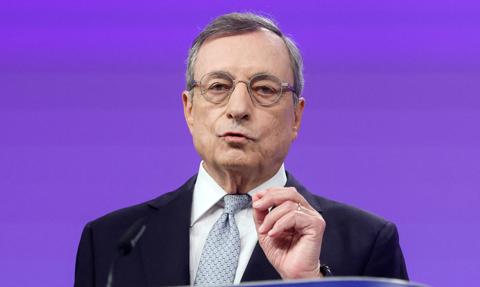 Draghi: W tym roku wyparowała iluzja, że UE się liczy