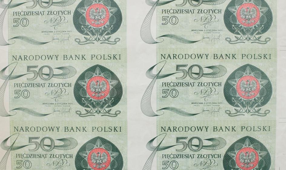 Banknoty z PRL-u odtajnione po 30 latach