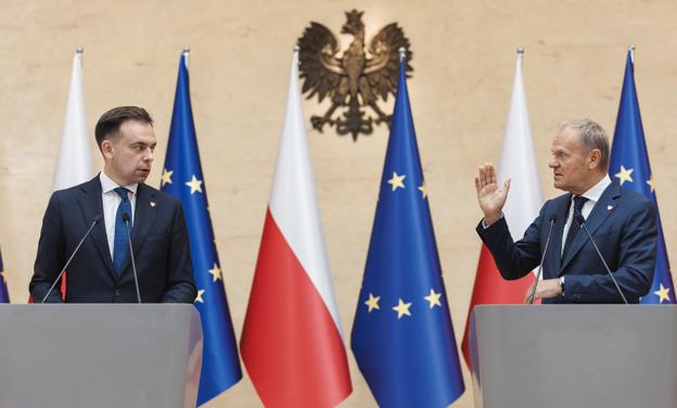 Polski dług najsłabszy od przeszło 5 lat. Rynek bez litości podnosi nam stopy procentowe