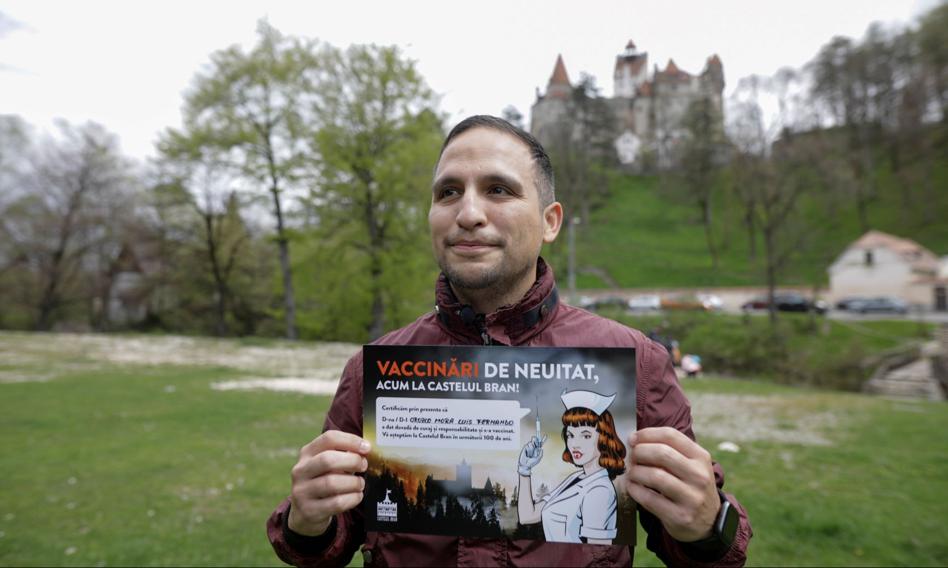 Turism Covid.  Castelul lui Dracula din Transilvania oferă vaccinări vizitatorilor