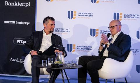 Sobolewski o podróżach: Inwestor powinien pojechać i dotknąć, by móc to skonfrontować z "naszą bańką"