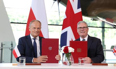 Historyczny traktat podpisany. Tusk i Starmer budują nową potęgę. „Największy krok od pokolenia”