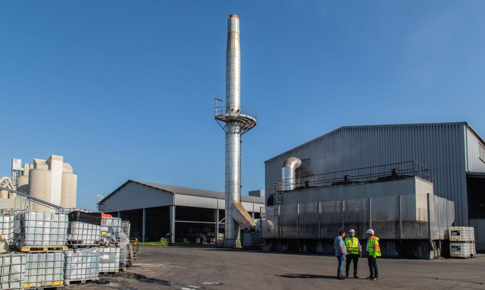 Wyniki Mo-Bruku w IV kw. 2022 r. vs konsensus PAP (tabela)