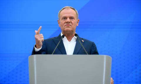  Tusk wzywa do zajęcia się sprawami UE bez oglądania się na USA