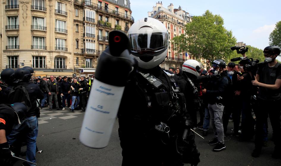 Zamieszki w Dijon. Policja odzyskała kontrolę nad dzielnicą Les Gresilles