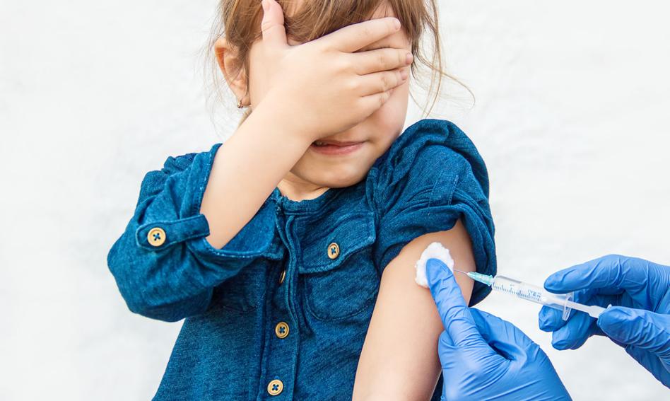 Specjalistka od chorób zakaźnych wieku dziecięcego zachęca do szczepień dzieci przeciw COVID-19