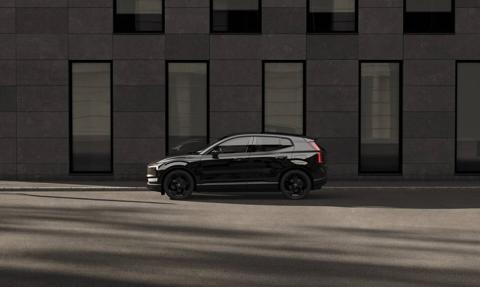 Volvo EX30 już dostępne w wersji Black Edition